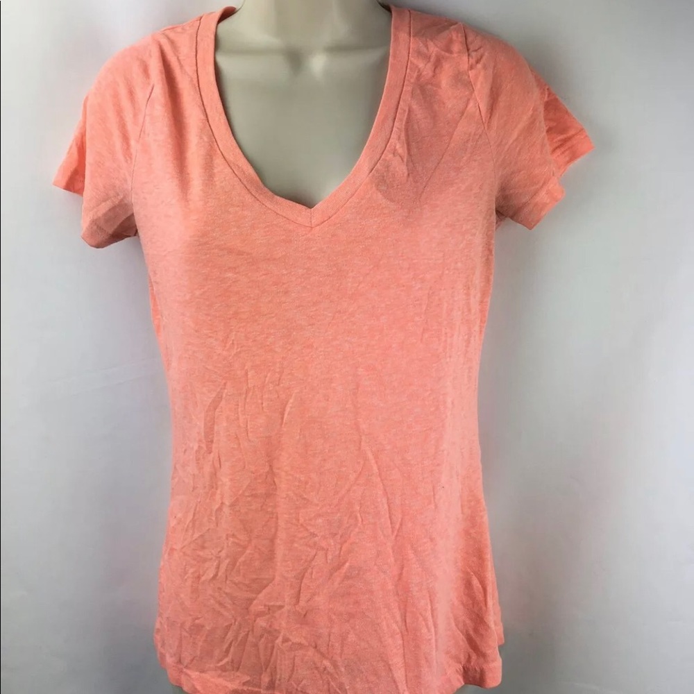 2XL mossimo vneck tshirt